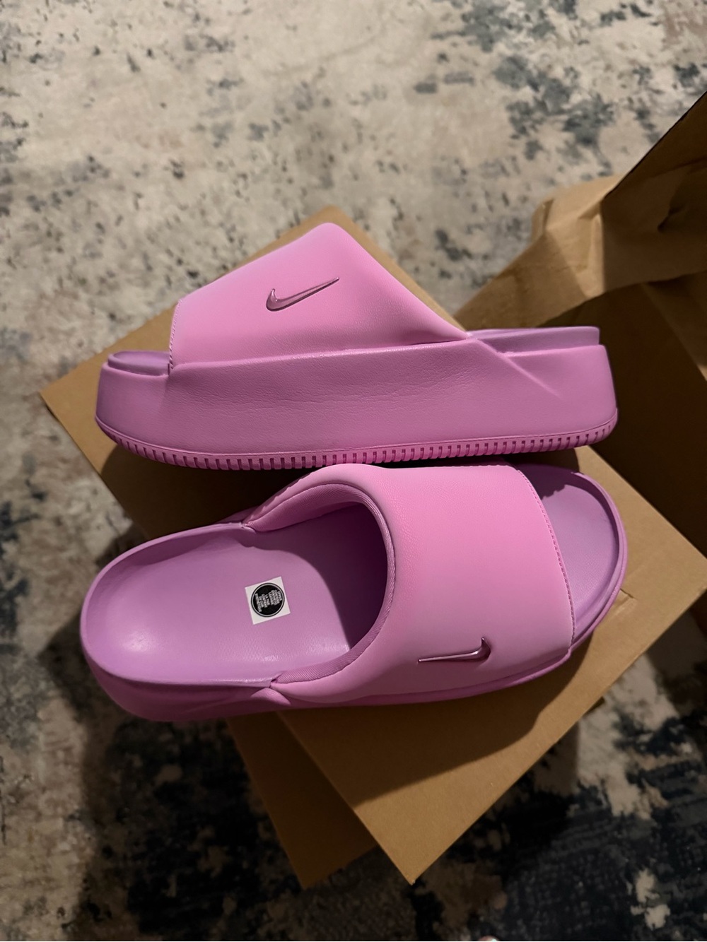 Nike Women’s Calm Elevation Slide